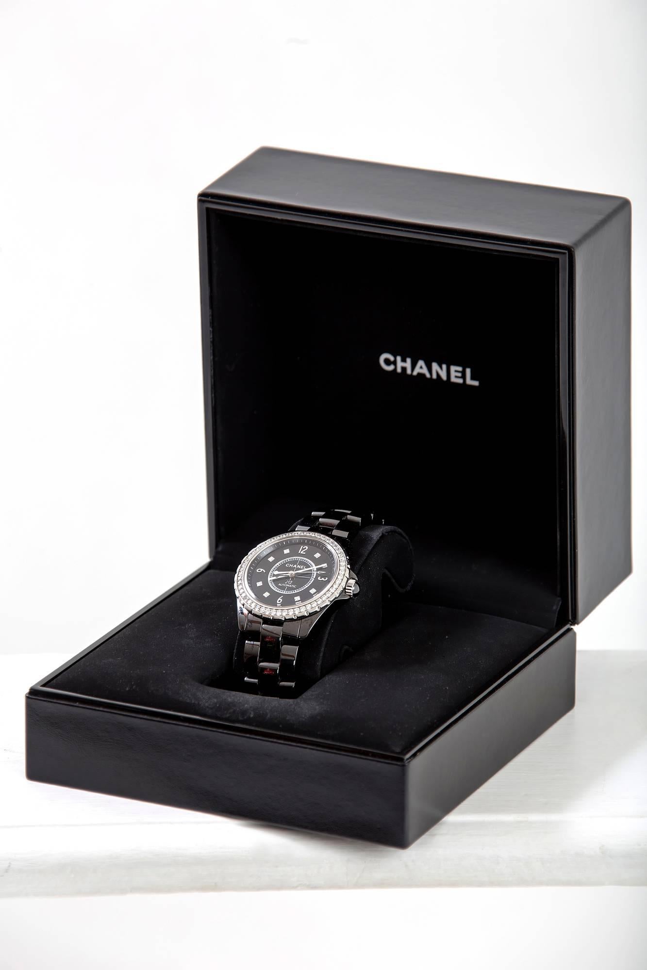 Chanel Ceramic Diamond Dial J12 Automatic Wristwatch H3109 in Original Box In Excellent Condition In Montreal, QC