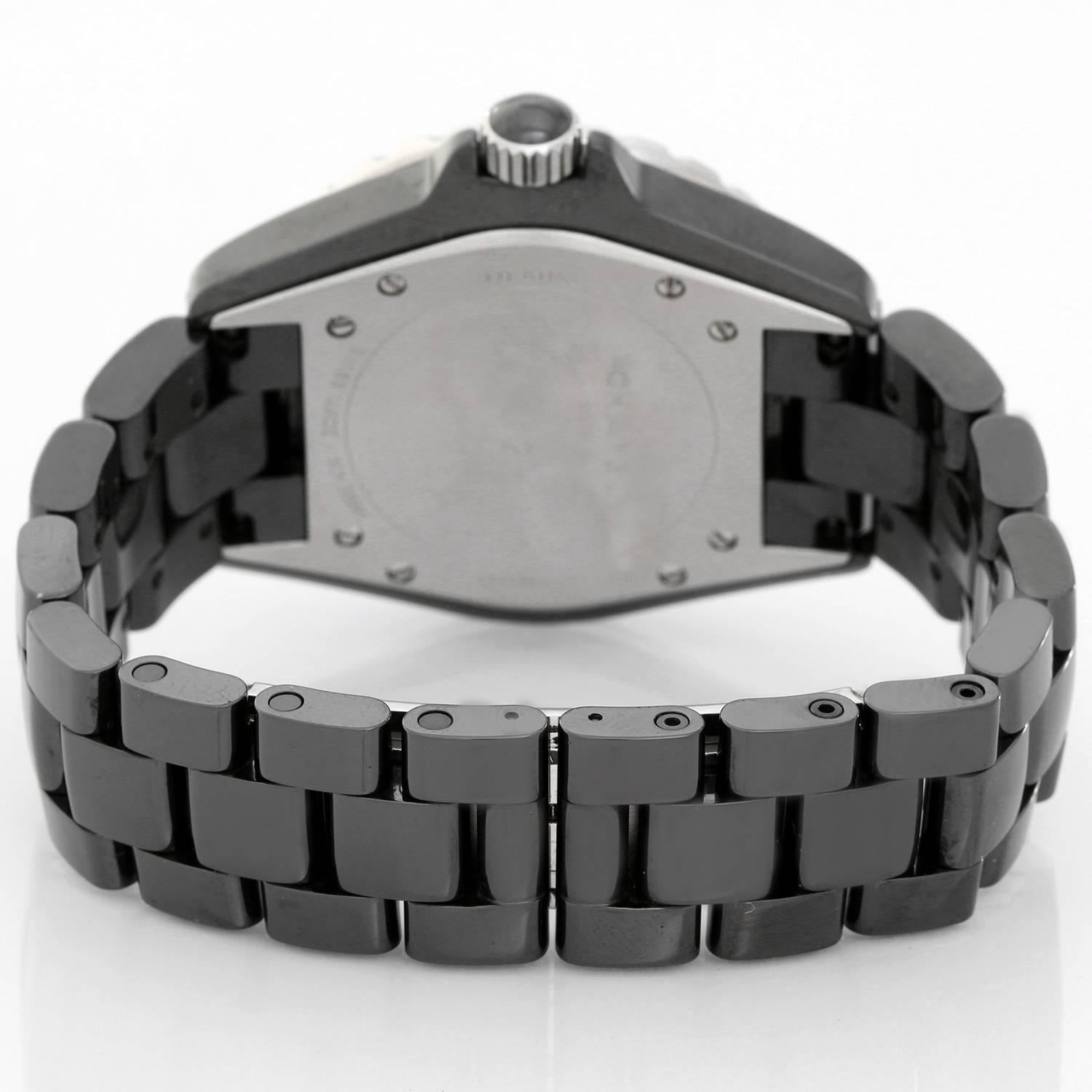 Chanel ceramic Diamond J12 Automatic Wristwatch Ref H0969 In Excellent Condition In Dallas, TX