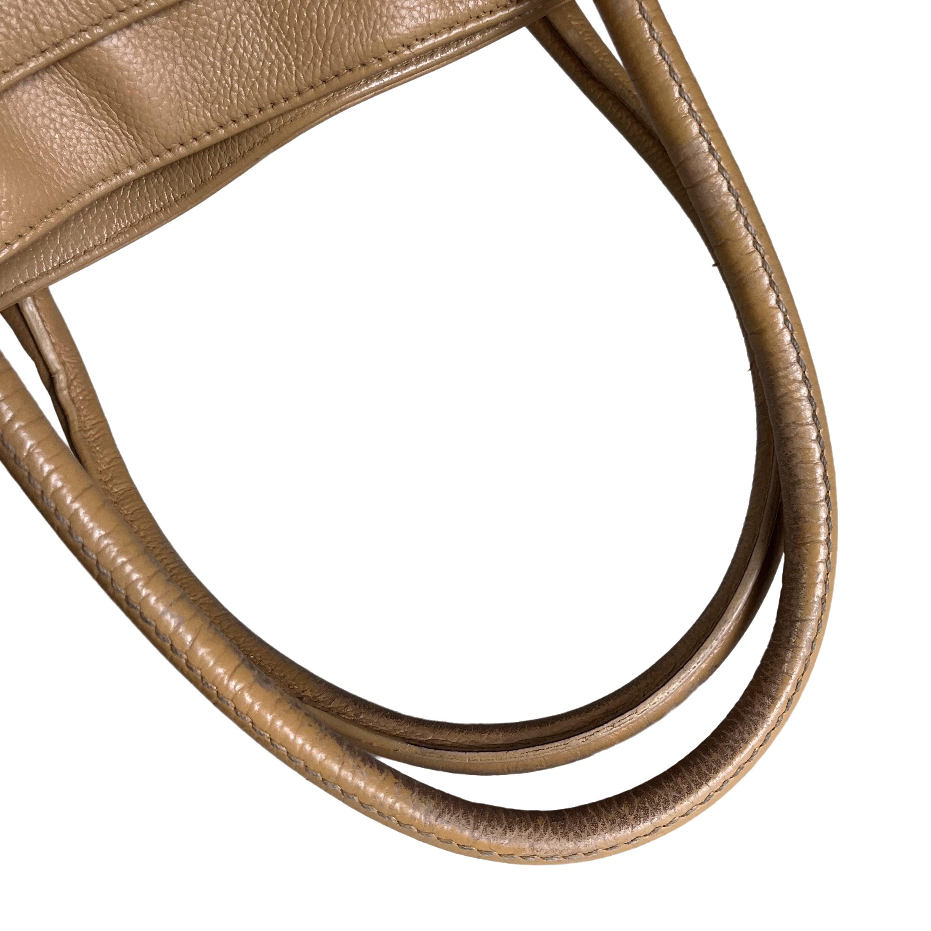 Chanel Cerf Executive 2005 East West Small Camel Caviar Leather Handbag For Sale 2