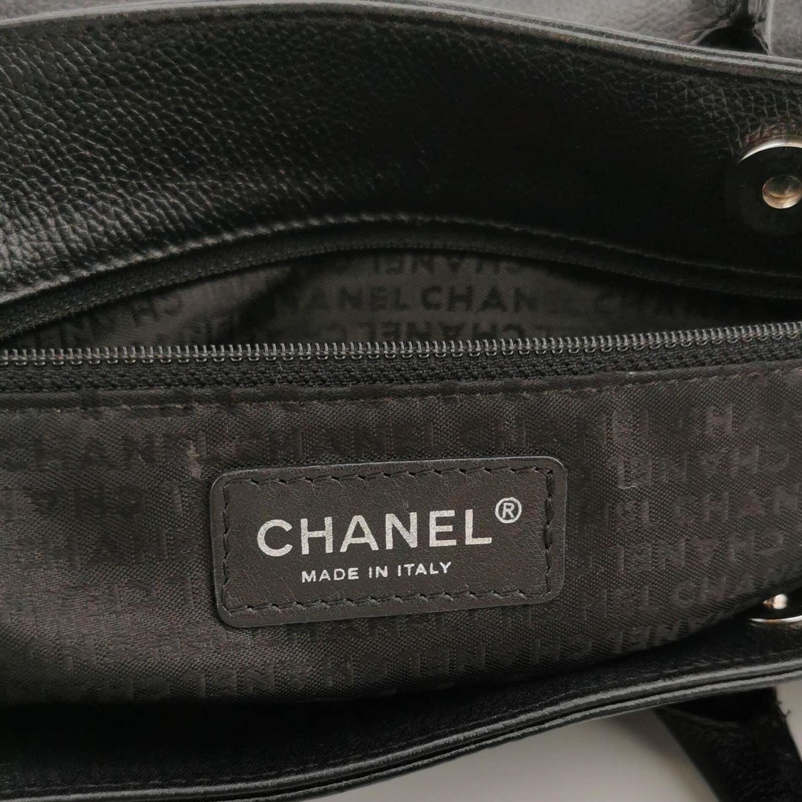 Chanel Cerf Executive East West Small Black Caviar Leather Handbag For Sale 1