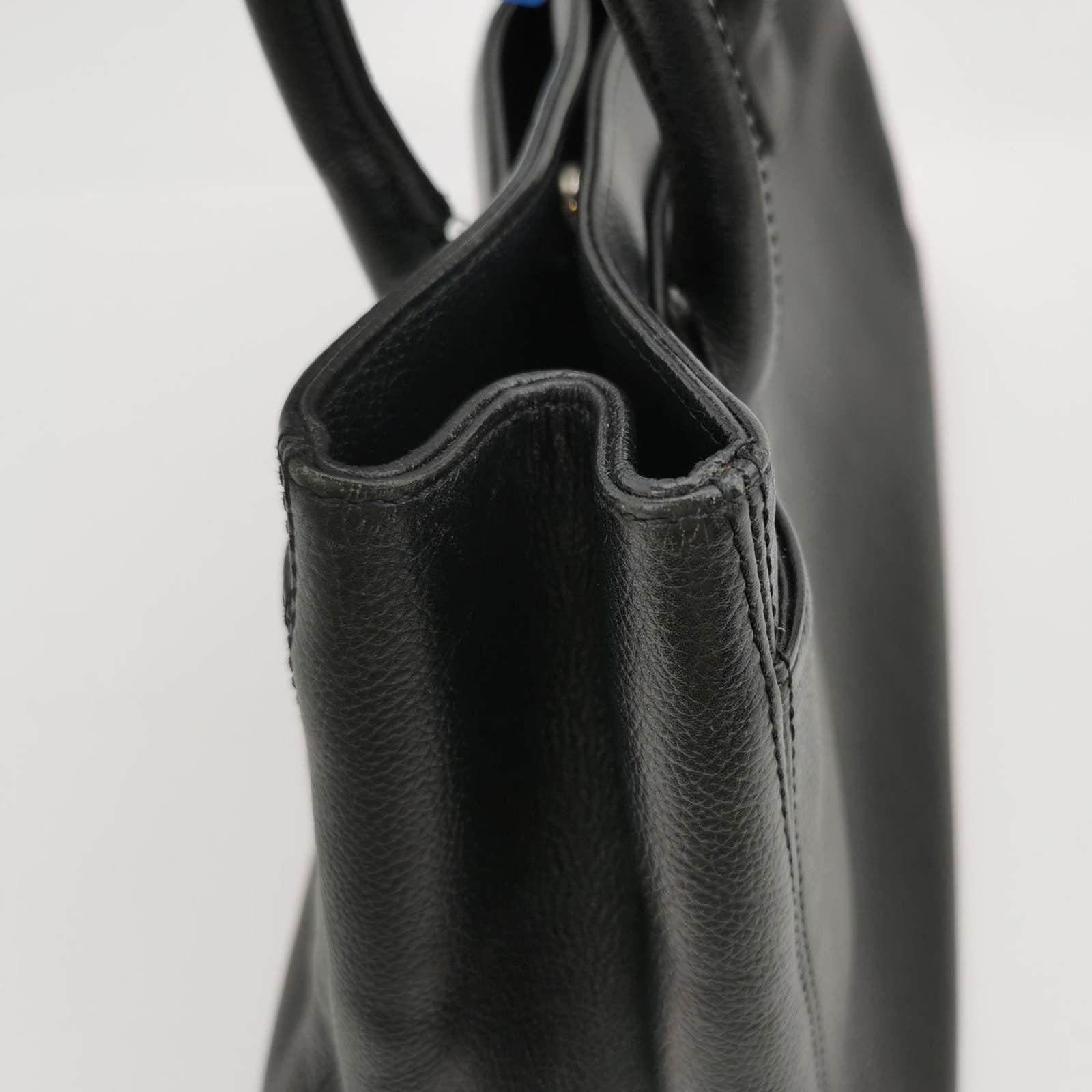 Chanel Cerf Executive East West Small Black Caviar Leather Handbag For Sale 5
