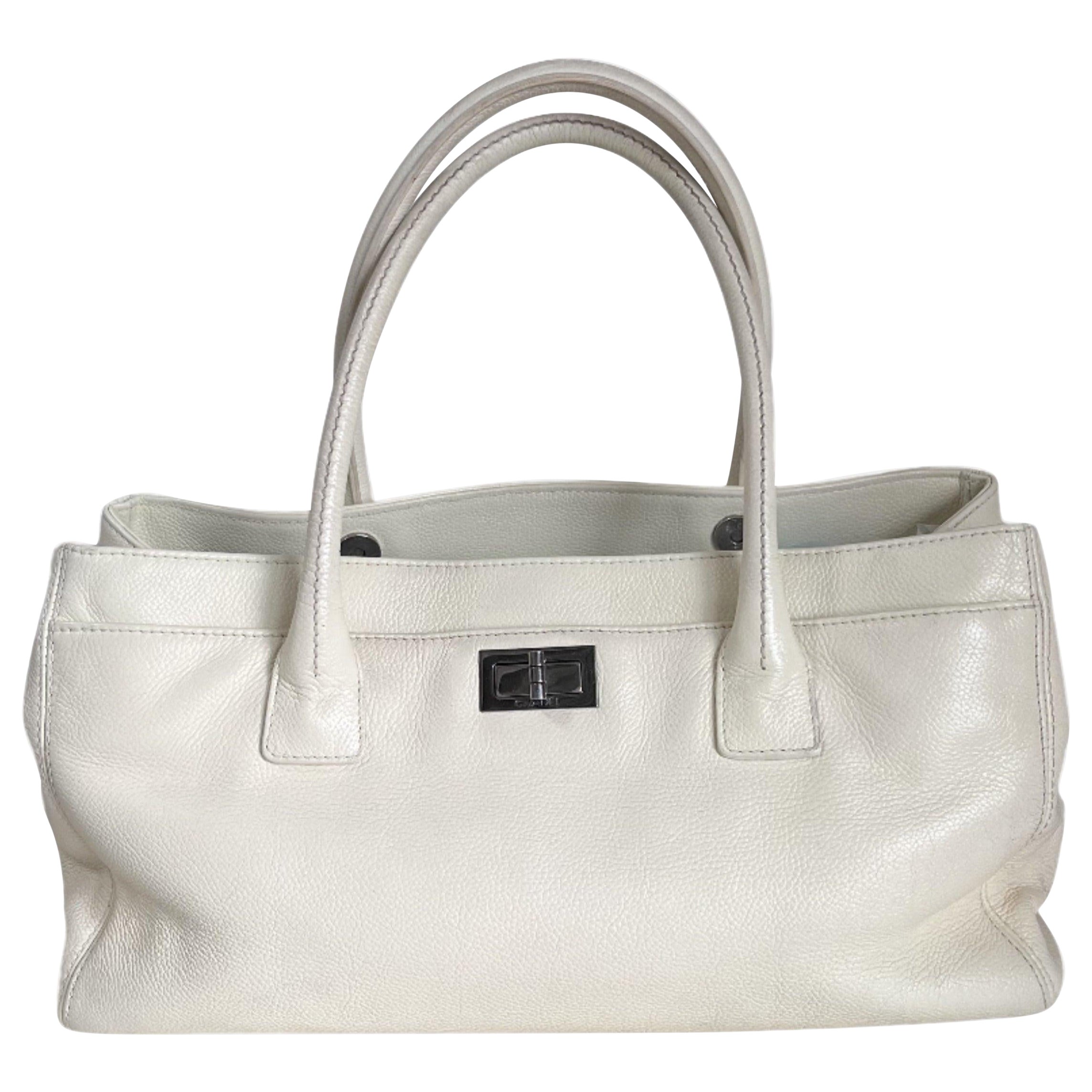 Chanel Cerf Ejecutivo Este Oeste Bolso Pequeño Piel Caviar Blanco