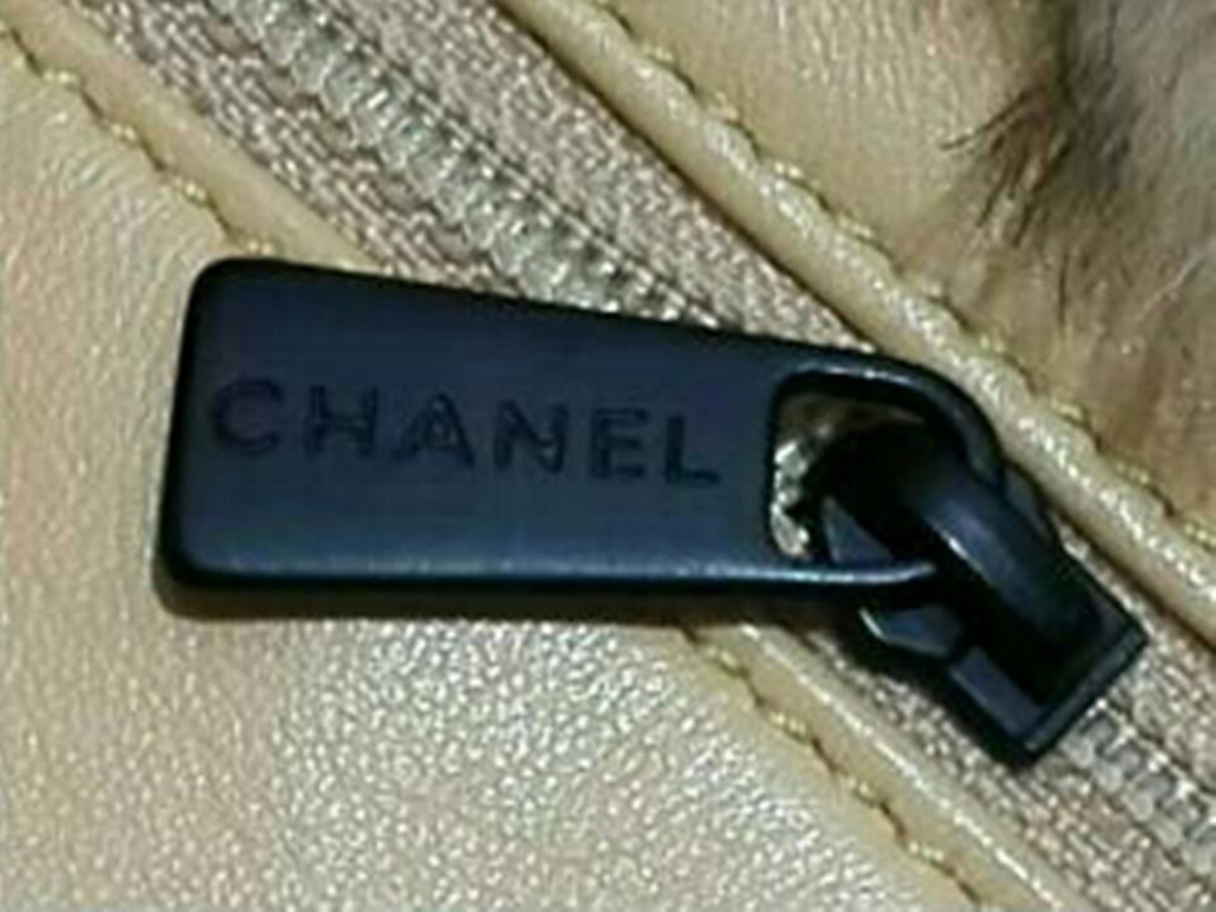 Orange Chanel Chain 211395 Natural X Black Fur Tote For Sale