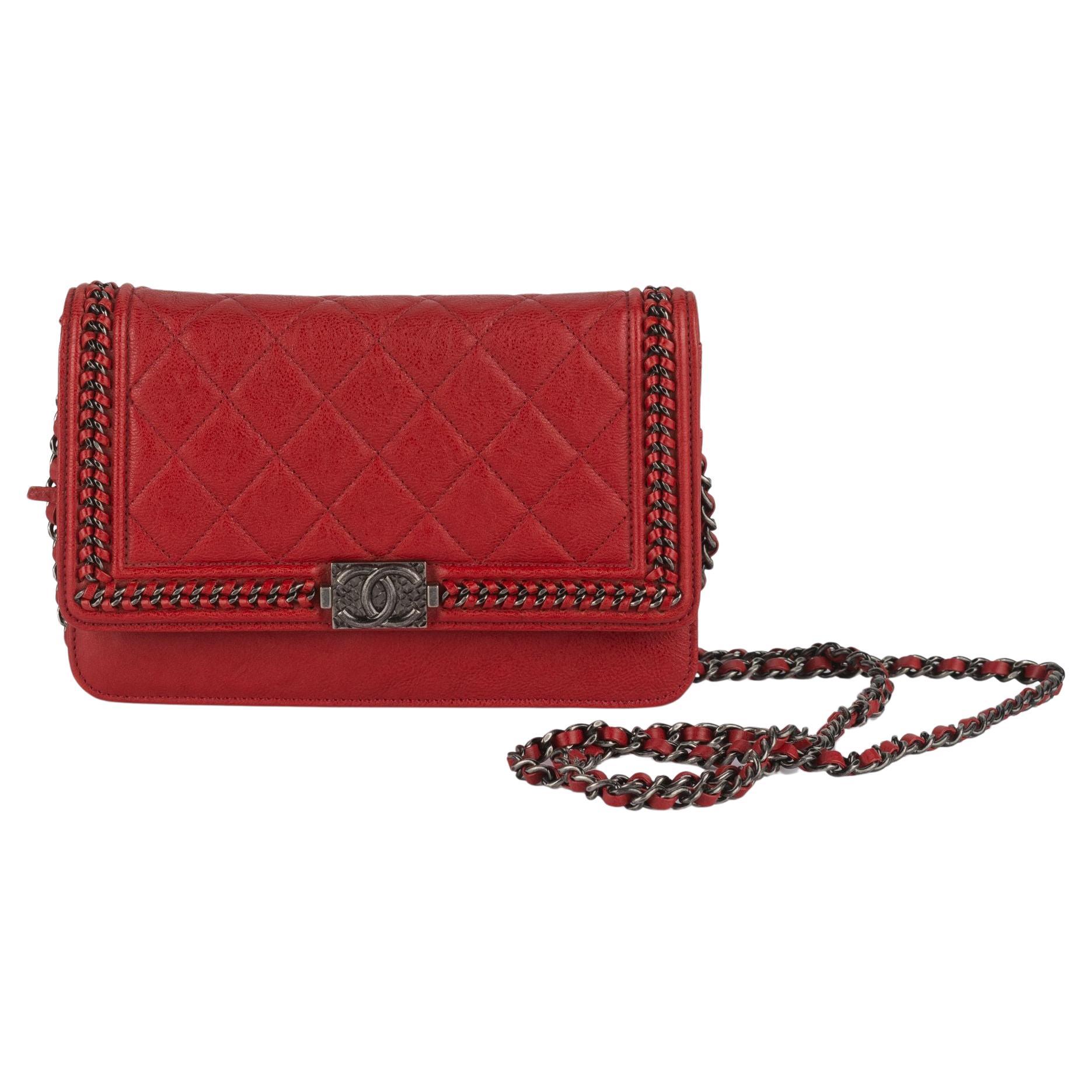 Chanel Chain Around Boy Wallet On Chain