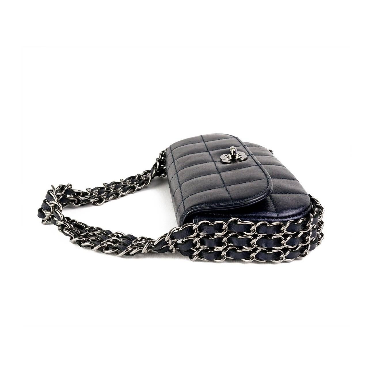 Women's Chanel Chain Around Mini Dark Blue Clutch Mini Classic Flap For Sale