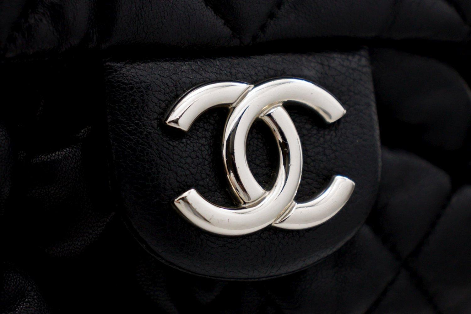 CHANEL Chain Around Shoulder Crossbody Bag Black Calfskin Leather 8