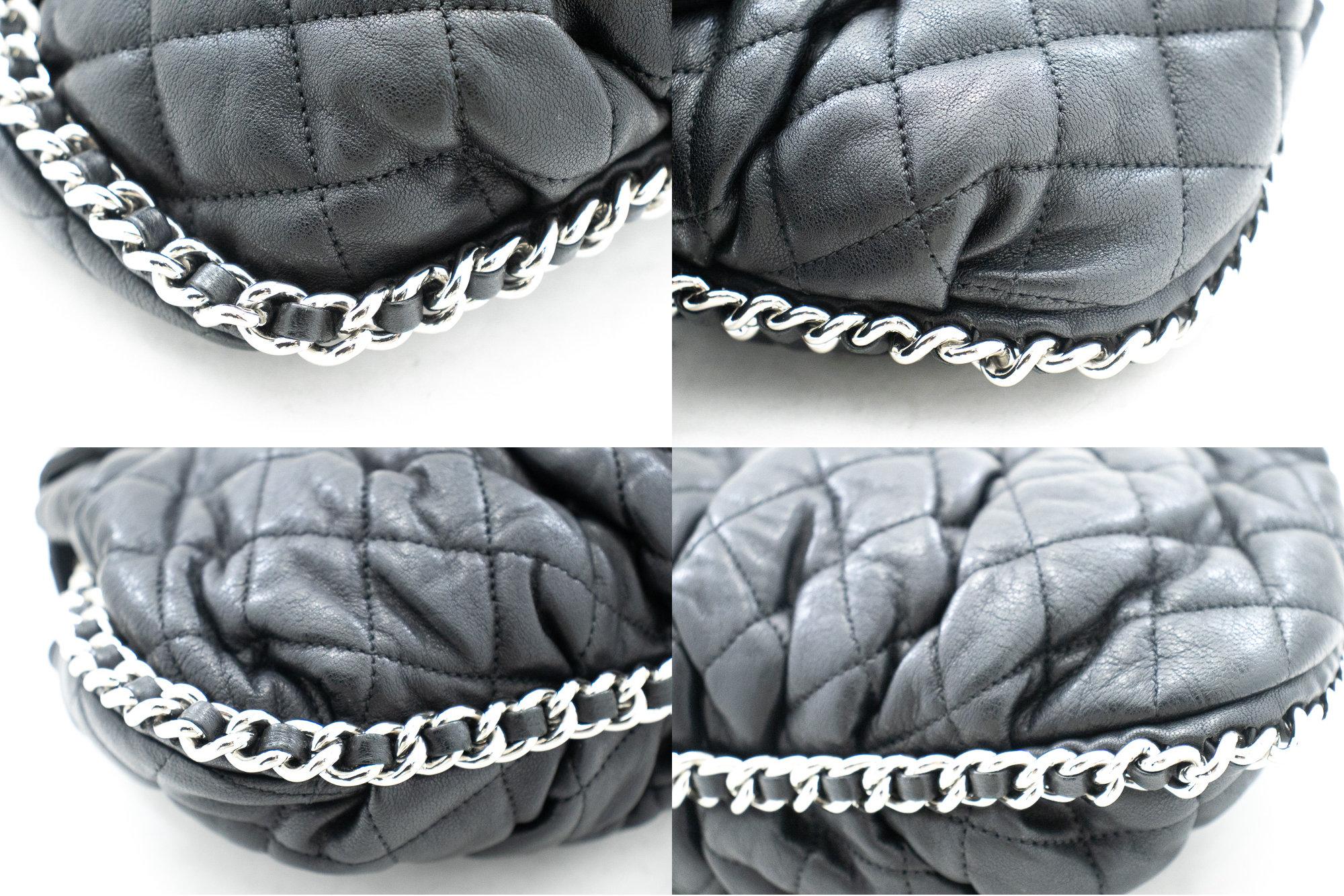 CHANEL Chain Around Shoulder Crossbody Bag Schwarzes Kalbsleder im Angebot 2