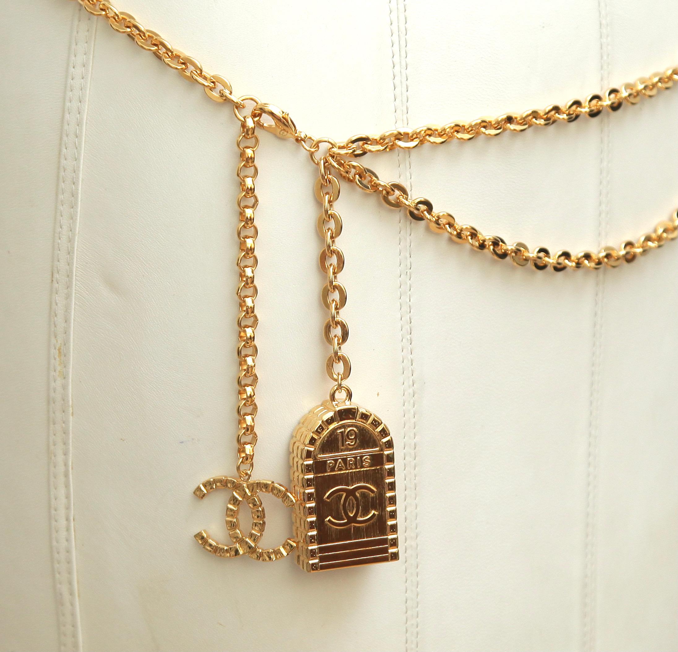 CHANEL Chain Belt Double Gold Double Drop Door CC Logo Link Charms Sz 85 BNWT In New Condition In Hollywood, FL
