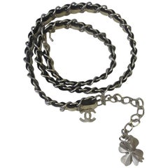 CHANEL Chain Belt in Matt Silver Metal Interlaced With White and Black Leather