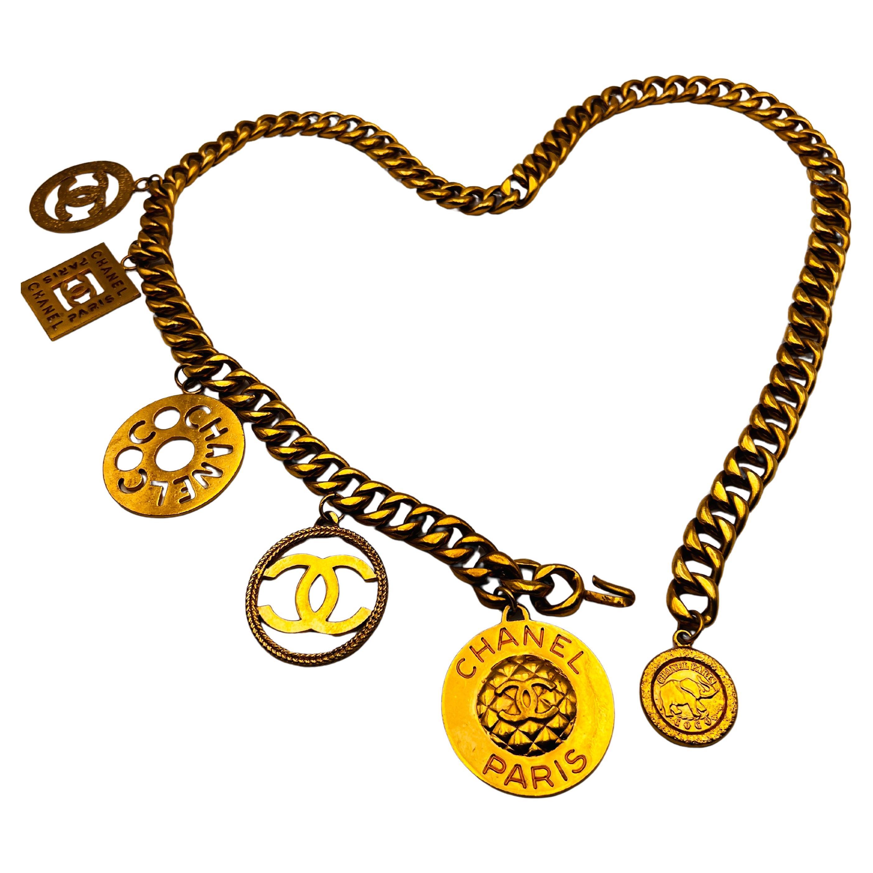 Chanel Cadena Charms Cinturón 1980 París