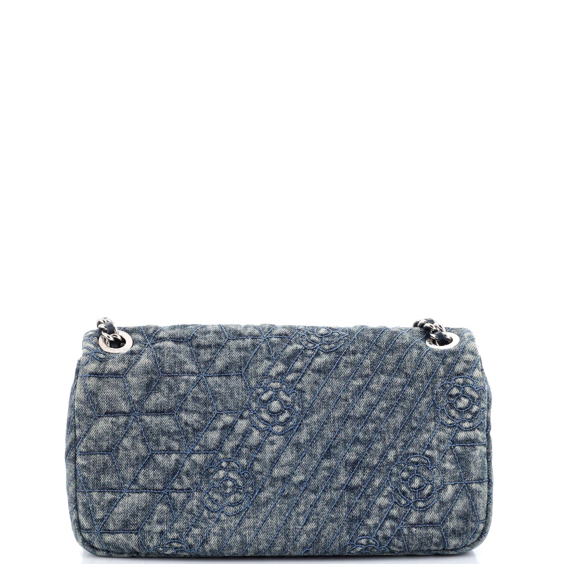 Chanel Chain Flap Bag Camellia Denim Medium In Good Condition In NY, NY