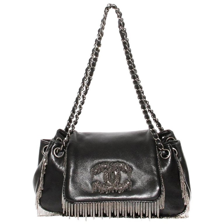 ArvindShops - The Best Street Style Bags from LFW Fall 2023 - Chanel Pre-Owned  2007-2008 2.55 double flap shoulder bag