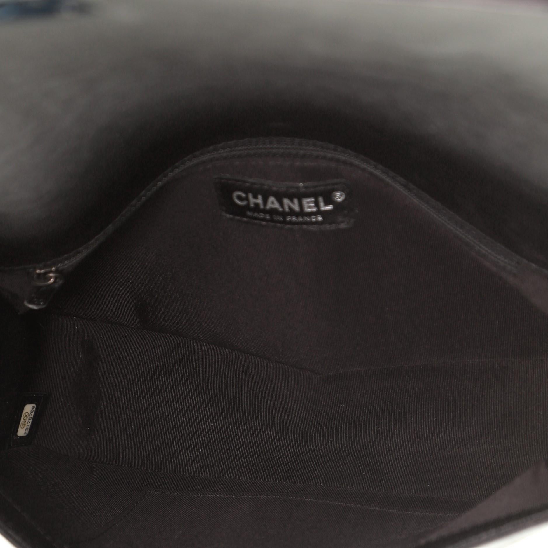 Women's Chanel Chain Handle Boy Flap Bag Quilted Calfskin New Medium