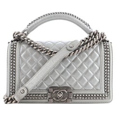 Chanel - Sac à main à rabat Boy - Cuir de veau glacé matelassé - Moyen