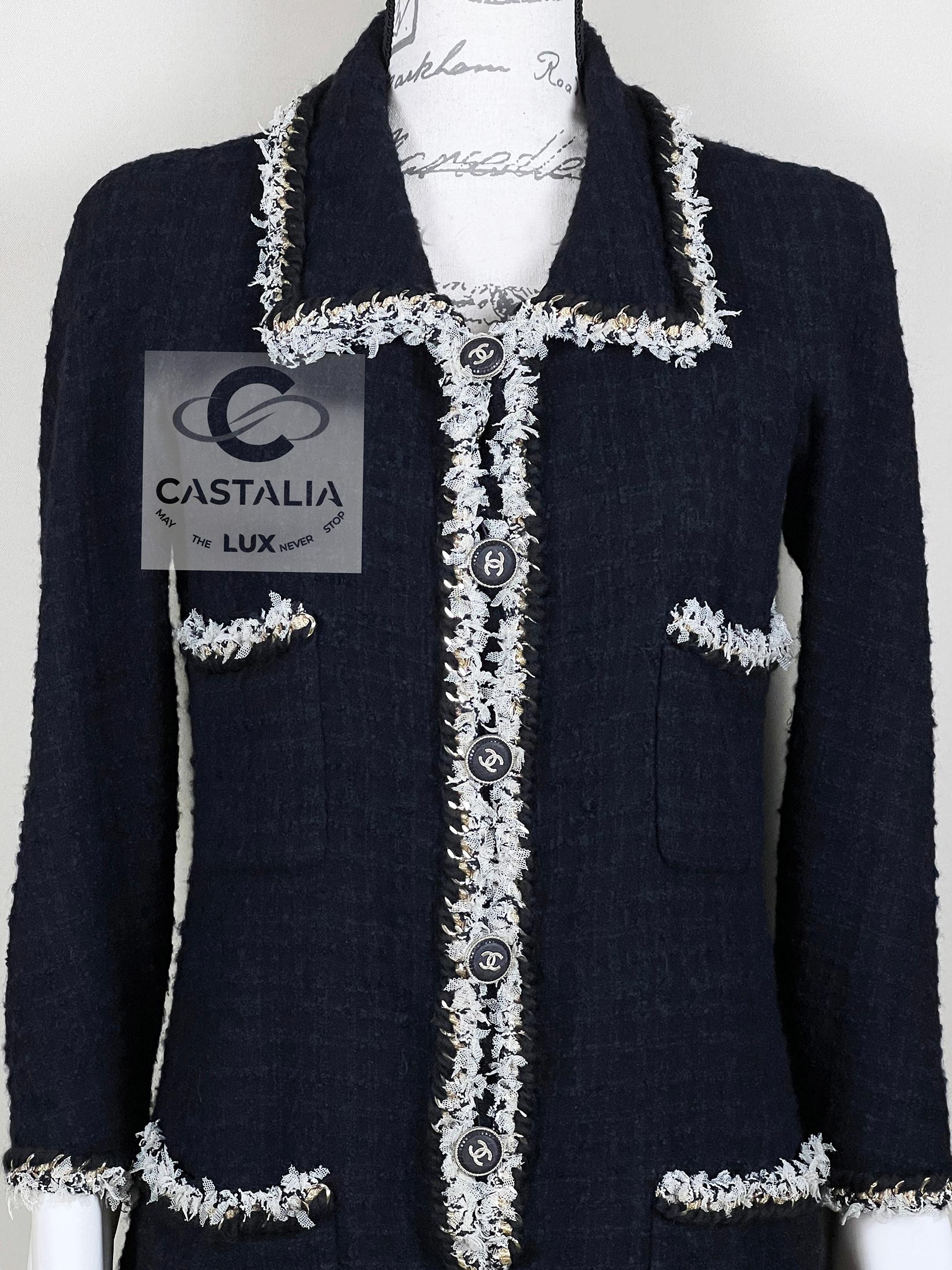 Chanel Chain Link Trim Black Tweed Dress 36 FR In Excellent Condition In Dubai, AE
