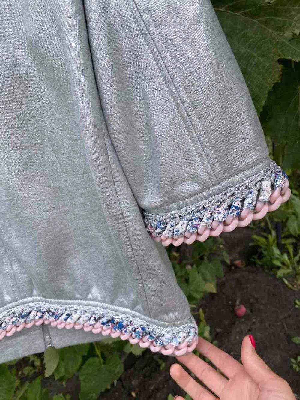 Chaqueta bomber con ribete de eslabones de Chanel 40 FR 1