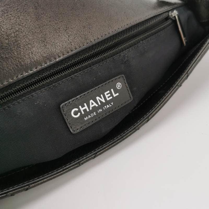 Chanel Chain Me Chain Around Medium Flap Bag Shiny Black Calfskin Leather, 2012 3