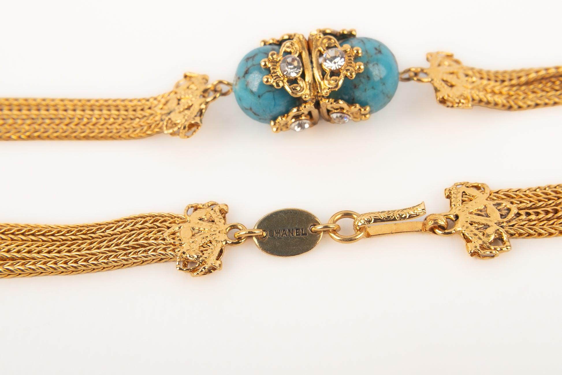 Collana Chanel a catena con perle di vetro turchesi in vendita 2