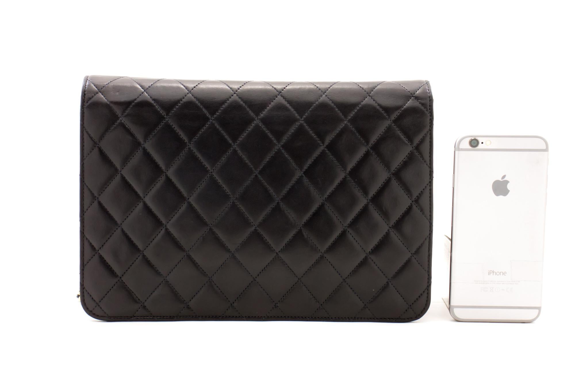 chanel clutch bag black