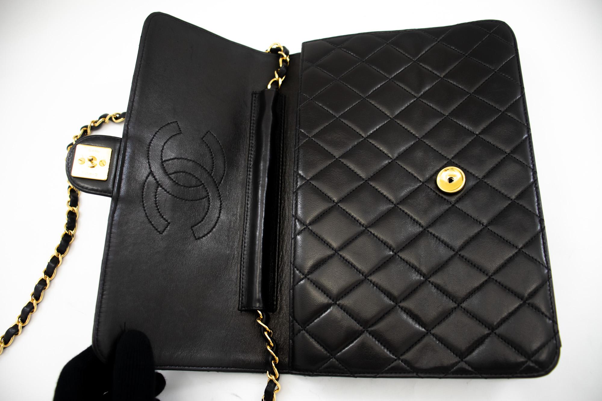 CHANEL Chain Shoulder Bag Black Clutch Flap Quilted Purse Lambskin For Sale 6