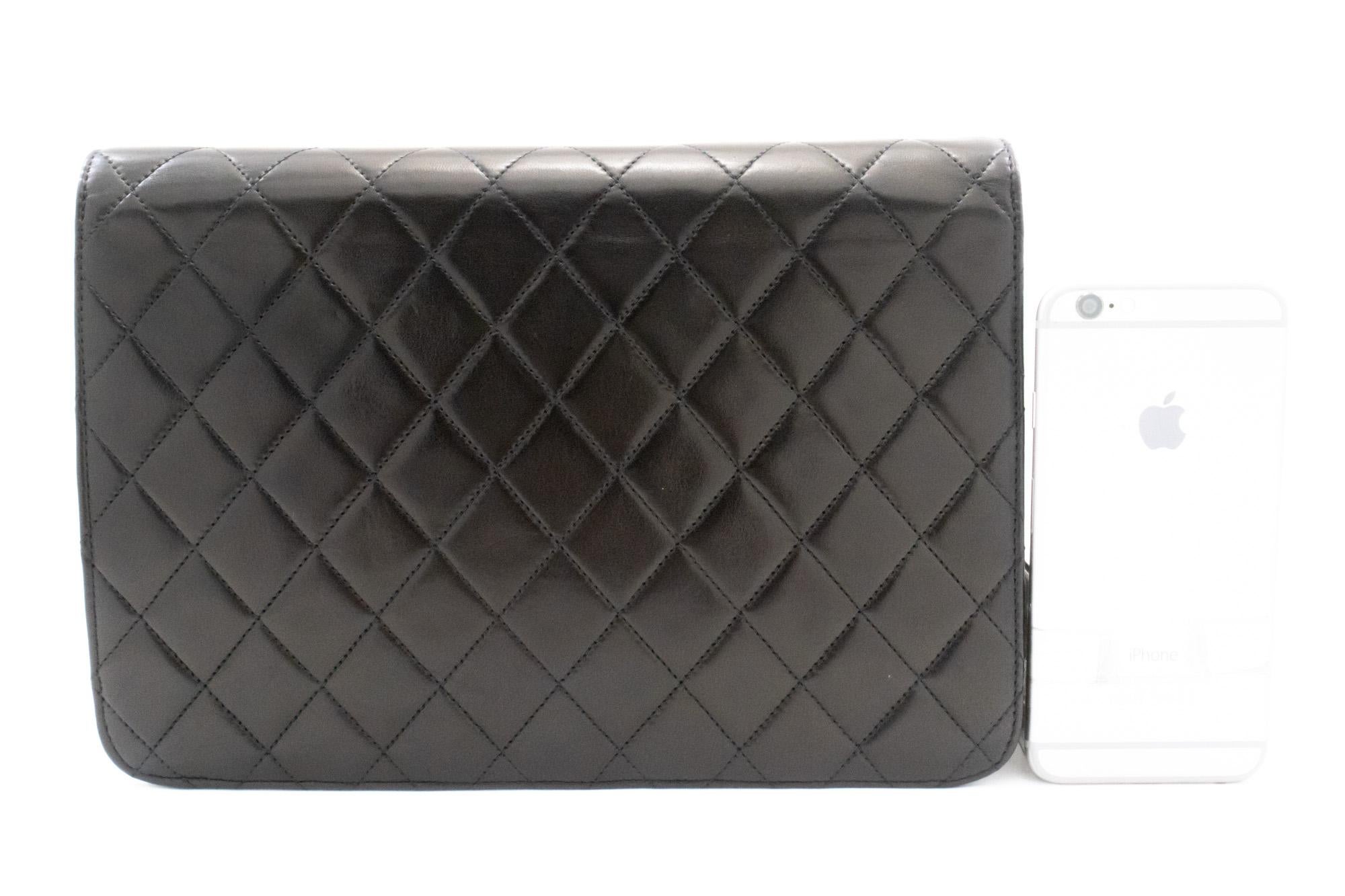 CHANEL Chain Shoulder Bag Black Clutch Flap Quilted Purse Lambskin In Good Condition For Sale In Takamatsu-shi, JP