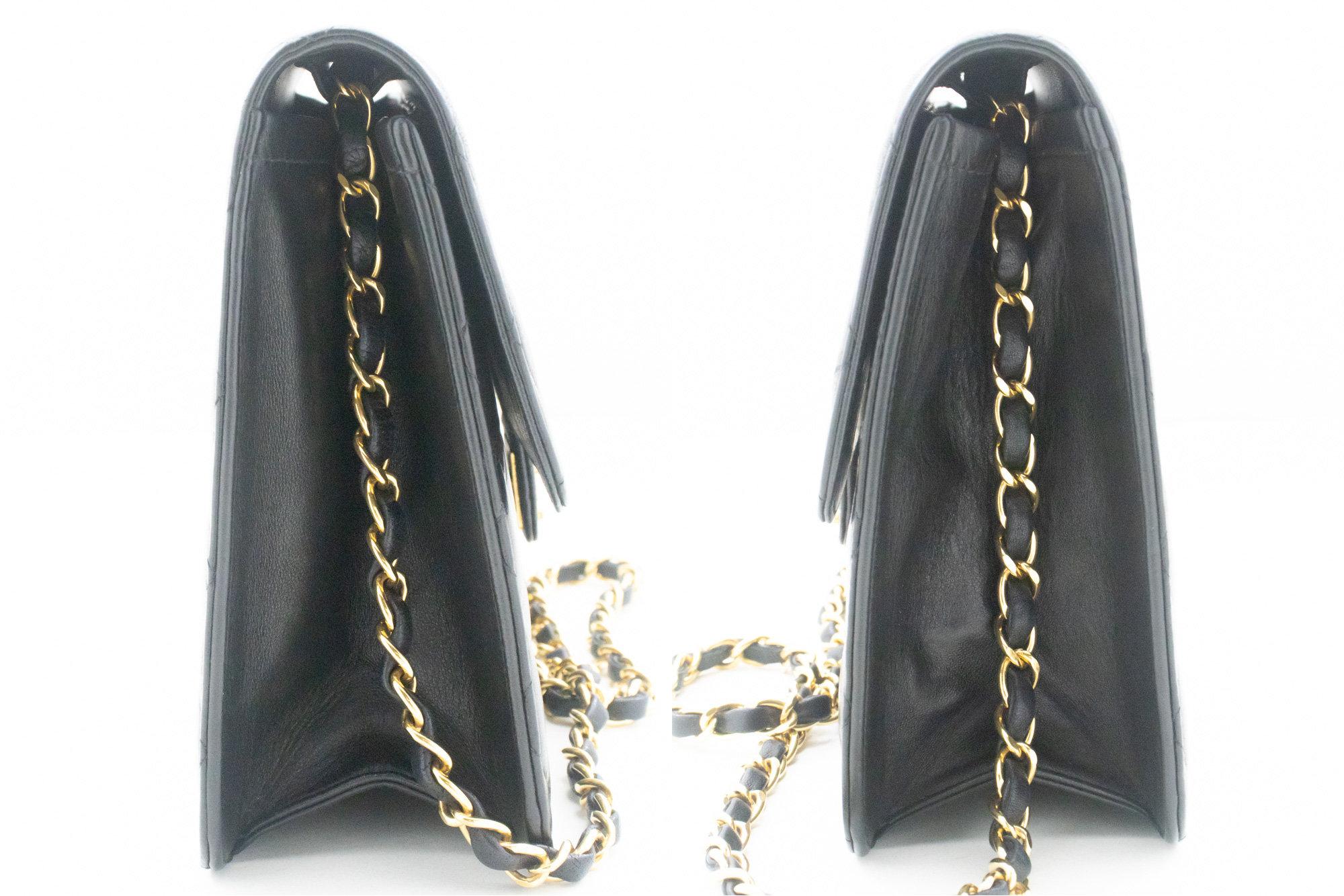 CHANEL Chain Shoulder Bag Black Clutch Flap Quilted Purse Lambskin 1