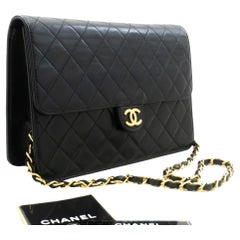CHANEL Chain Shoulder Bag Black Clutch Flap Quilted Purse Lambskin