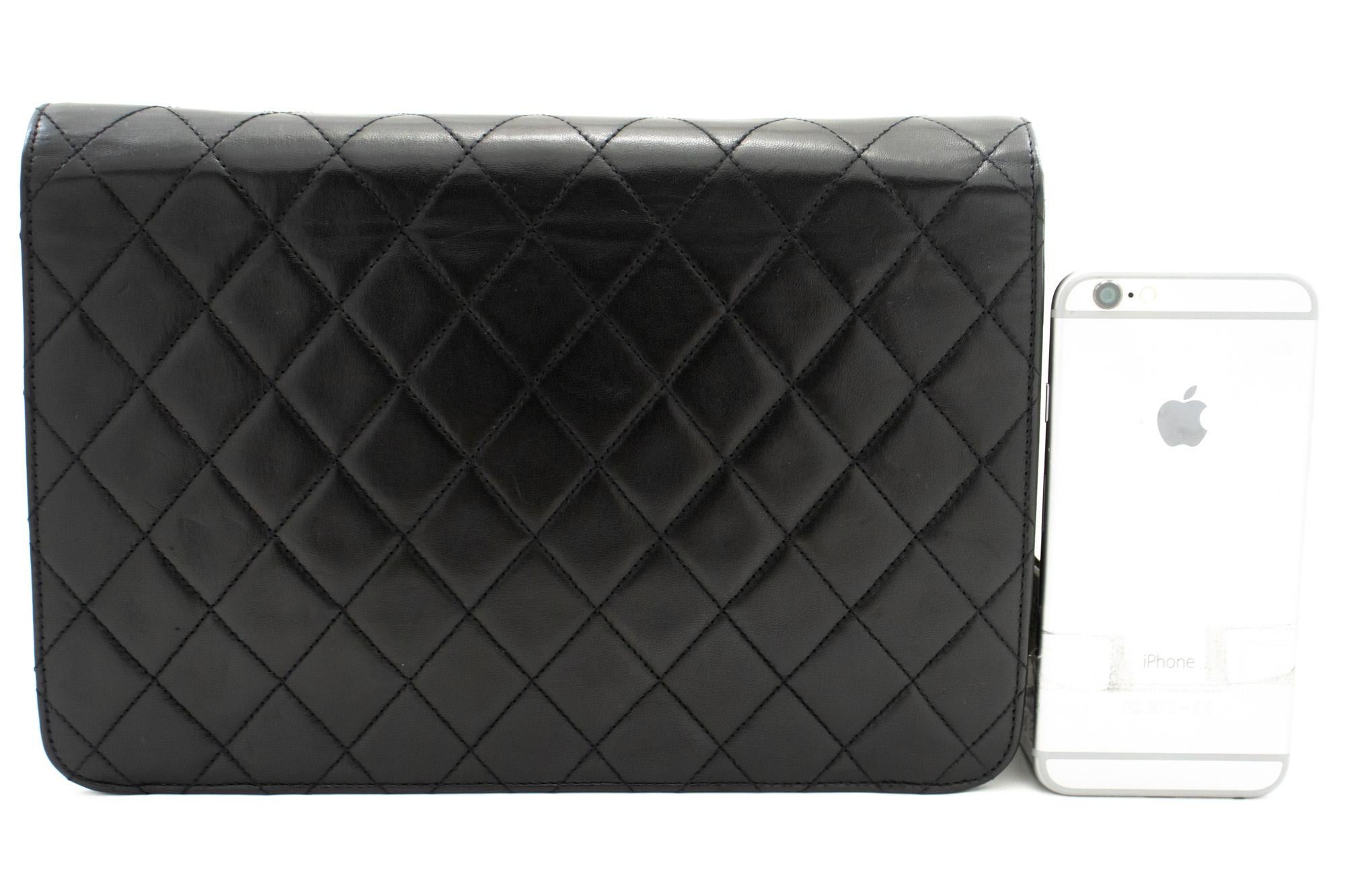 Black CHANEL Chain Shoulder Bag Clutch Dark Navy Flap Quilted Lambskin