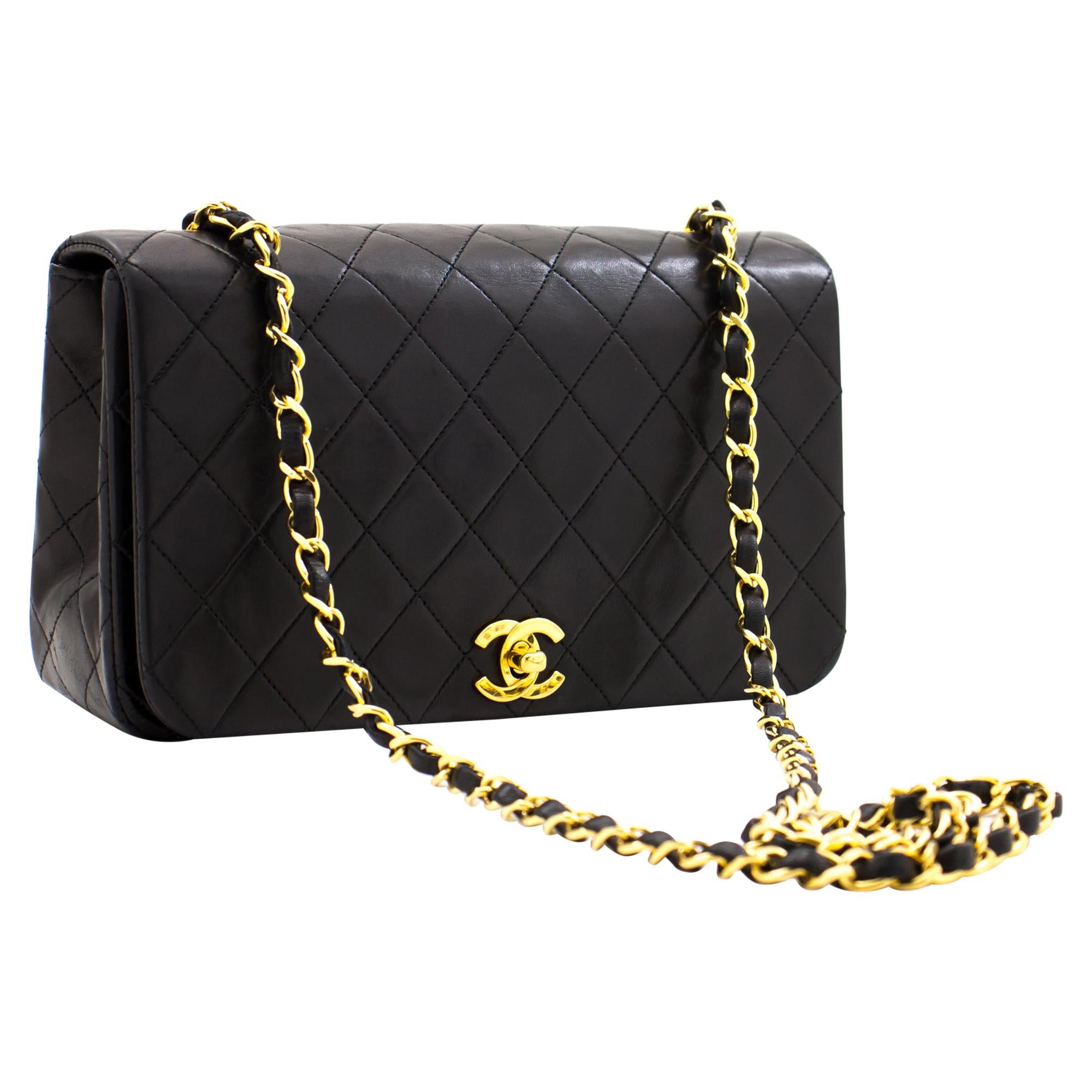 CHANEL Chain Shoulder Crossbody Bag Black Flap Quilted Lambskin