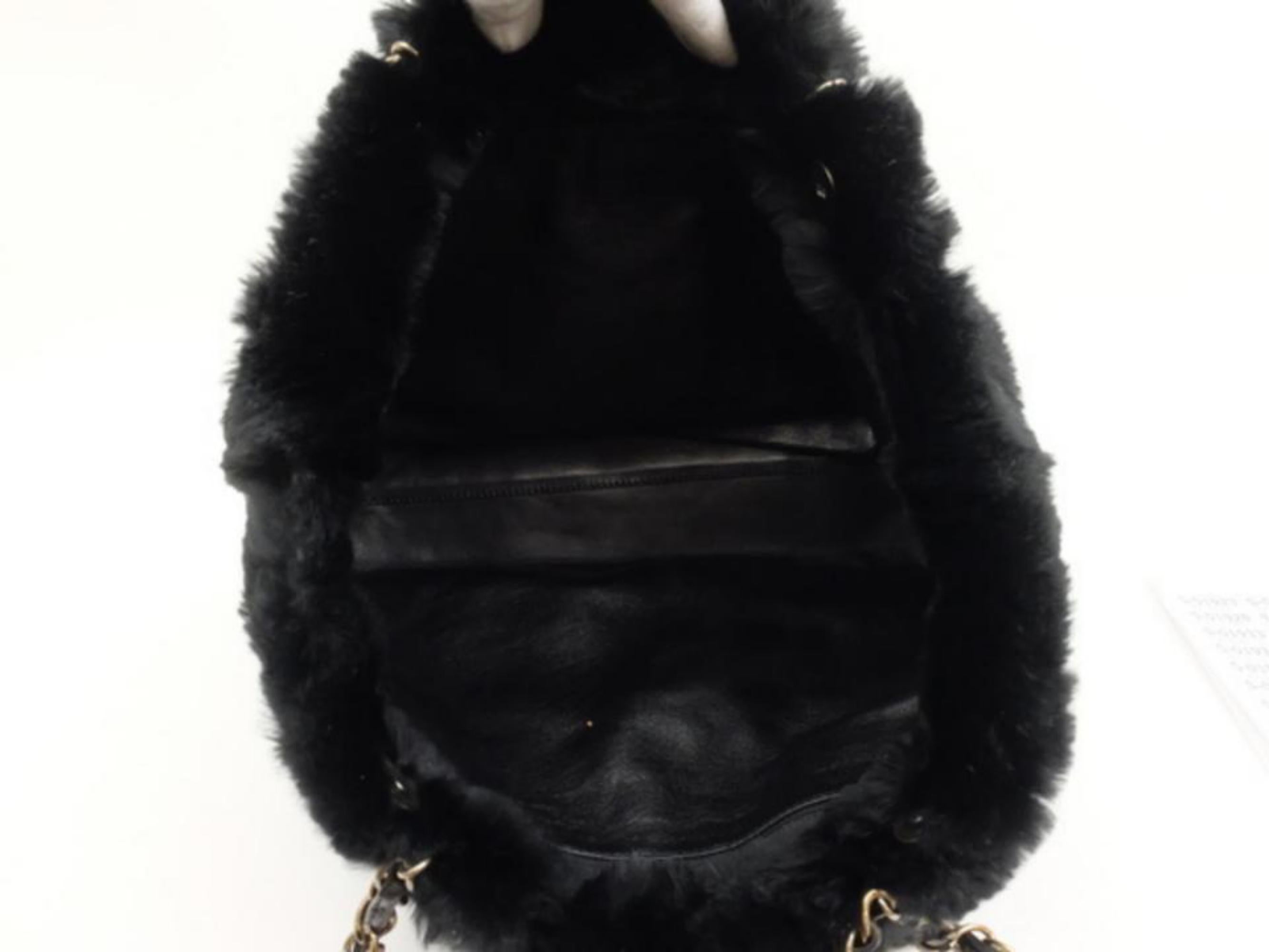 Chanel Chain Tote Shopper 230441 Black Rabbit Fur Shoulder Bag For Sale 7