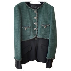 Chanel Chain Trim CC Jewel Buttons Tweed Jacket