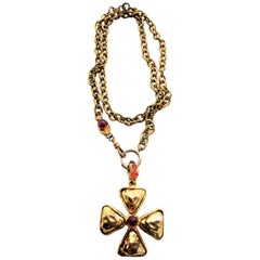 Chanel chain with cross pendant,  gold plated sign. 1970/80s