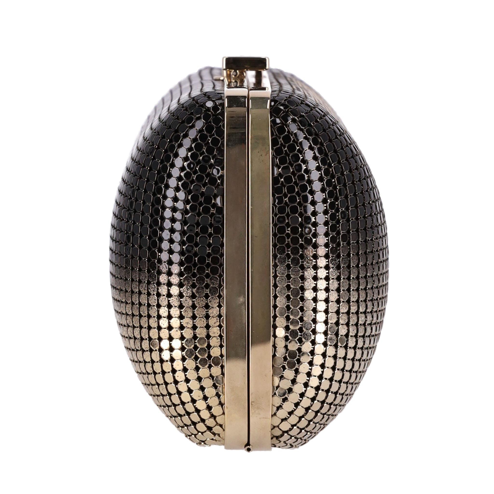 Chanel Chainmail 'CC' Logo  Hologram Minaudiere Bag In Excellent Condition For Sale In London, GB