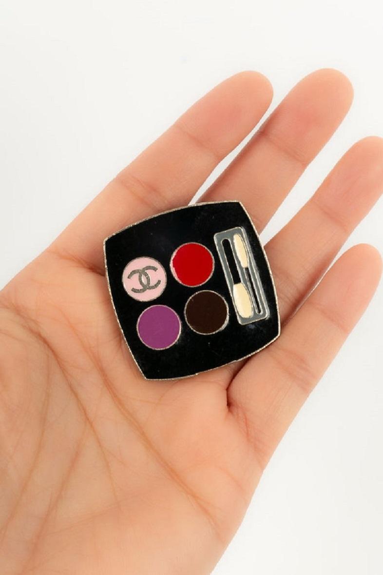Chanel Champagne and Enamel Make Up Pins, 2004 For Sale 3