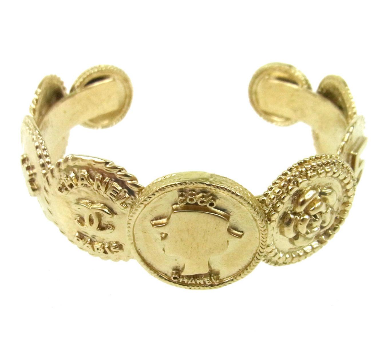 Chanel Champagne Gold Textured Coin Charm Evening Cuff Bracelet in Box In Good Condition In Chicago, IL