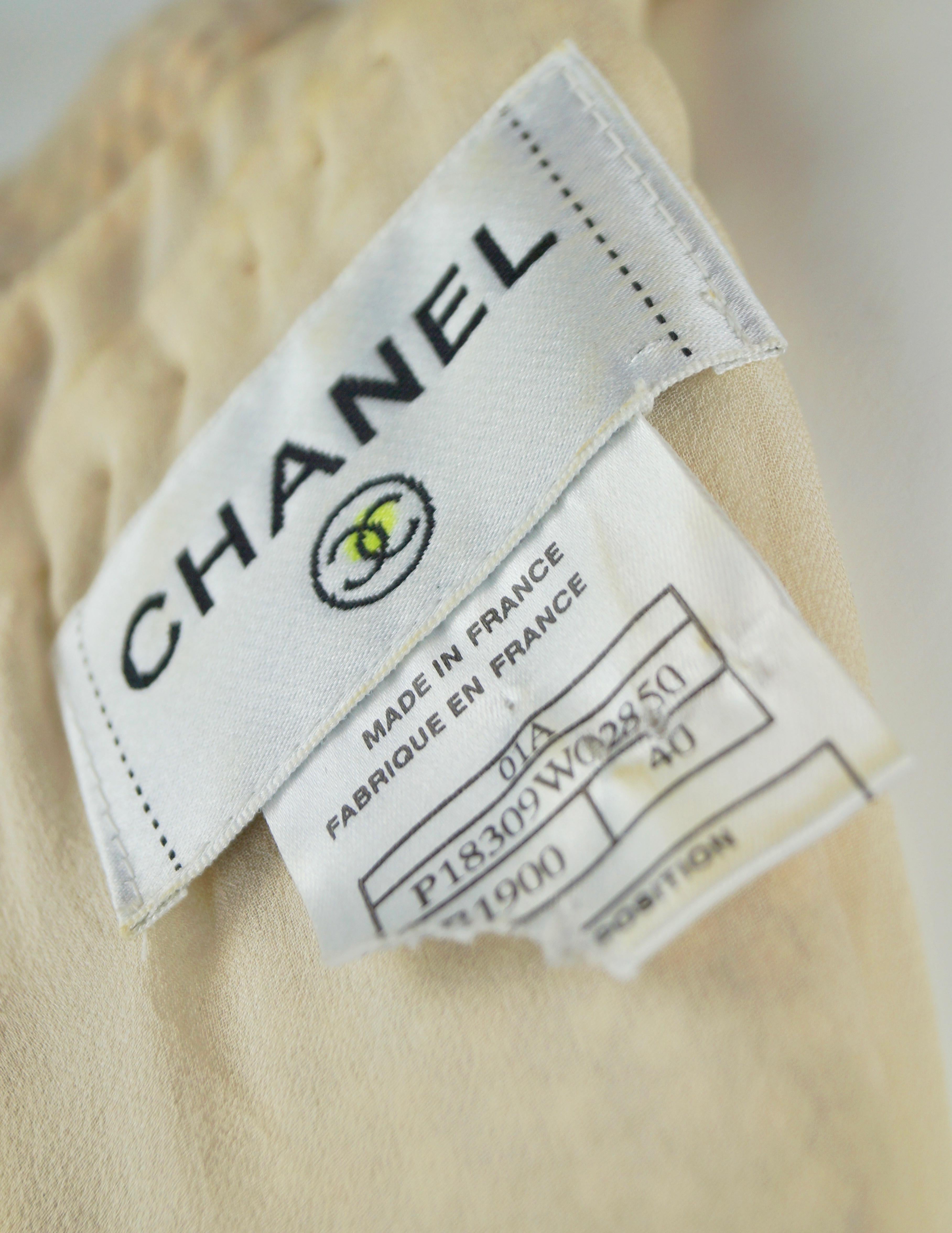 Robe à sequins champagne Chanel, A/H 2001  FR 40 en vente 4
