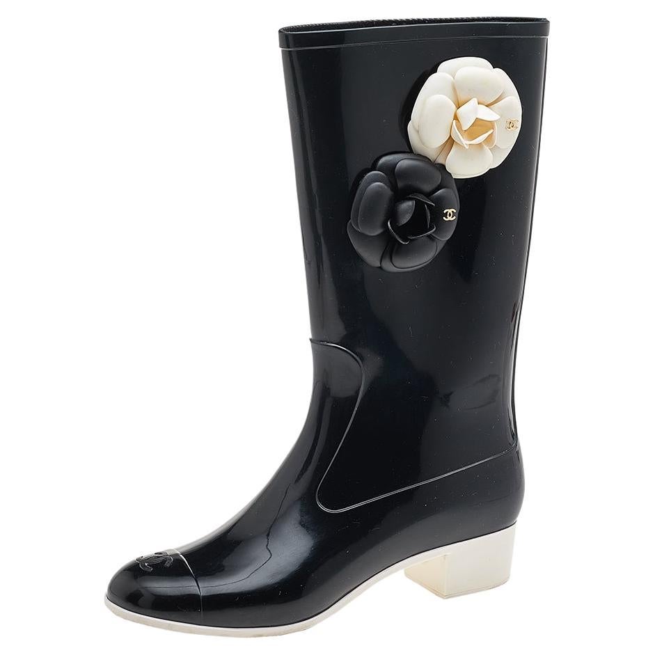  CHANEL Chanel Black Rubber Camellia Rain Boots Size 38