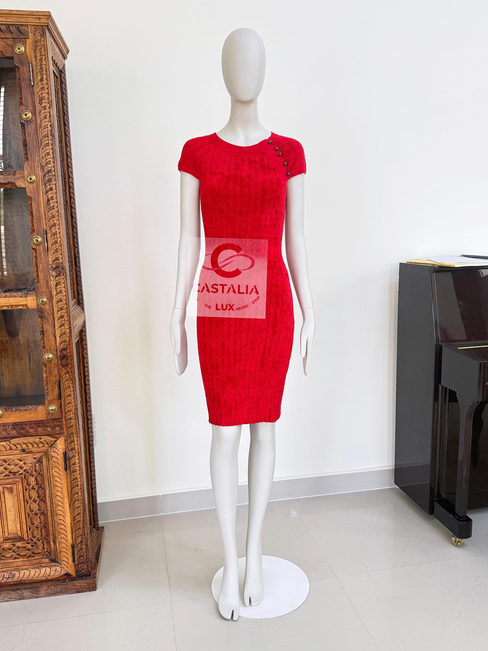 Chanel Paris / Shanghai Vibrant Red Bodycon Dress 36 FR For Sale 6