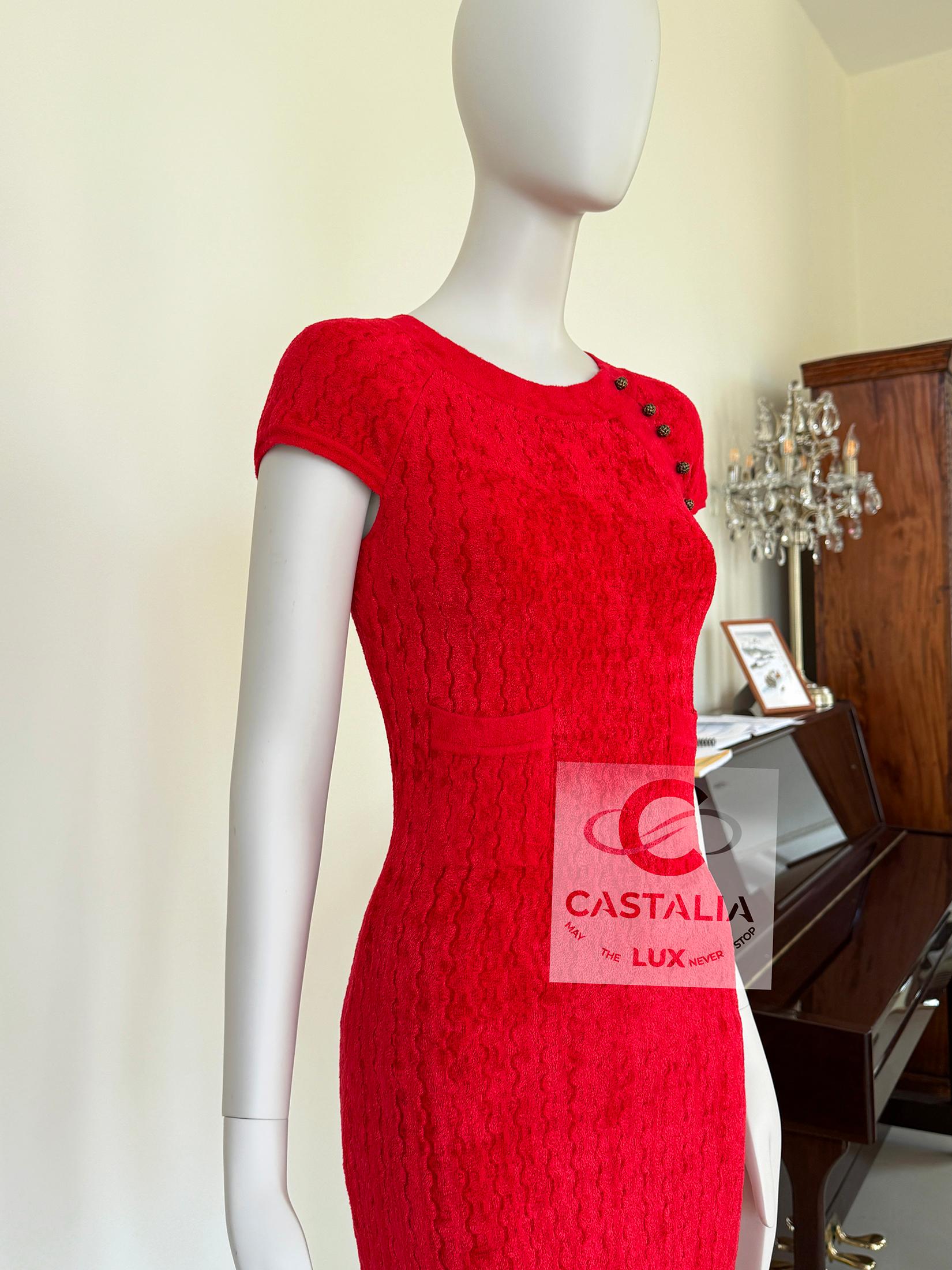 Chanel Paris / Shanghai Vibrant Red Bodycon Dress 36 FR For Sale 7