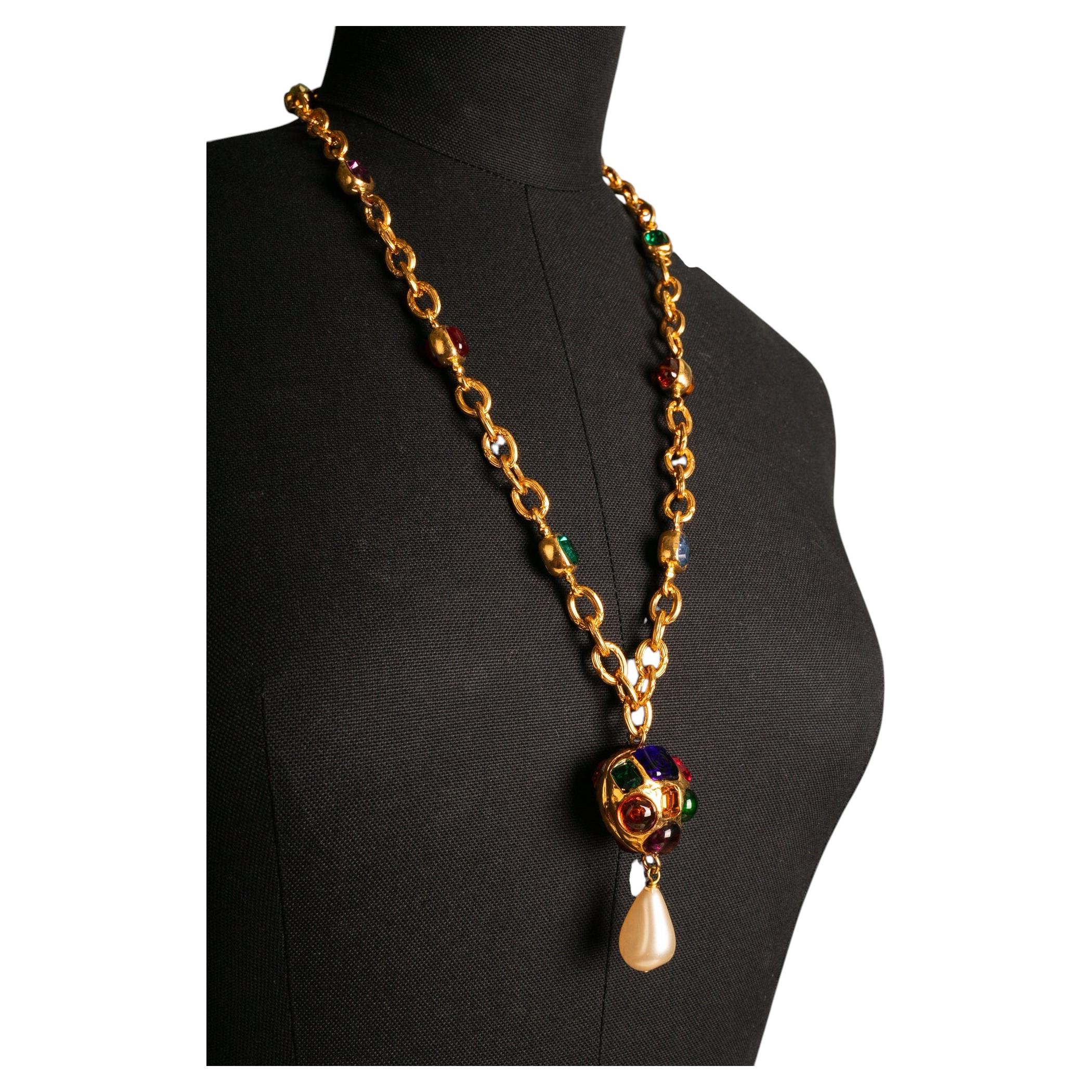 Collier Chanel signé Karl Lagerfeld, collection hiver 1991