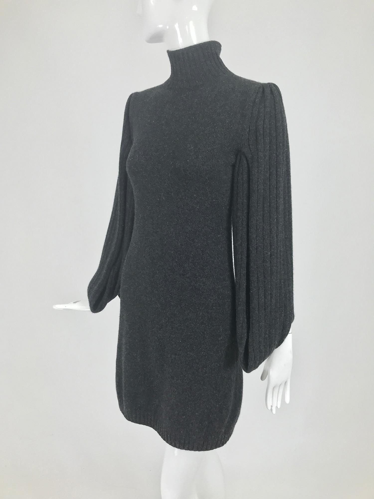 Chanel Charcoal Grey Cashmere Cage Sleeve Dress 2007a 3