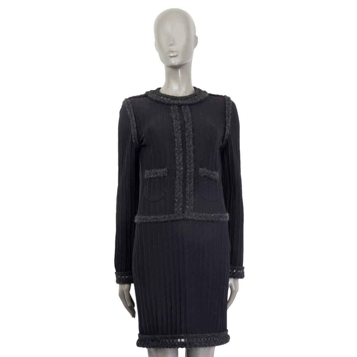 Noir Robe CHANEL gris anthracite en laine et mohair 2010 CROCHET TRIM Knit XS en vente