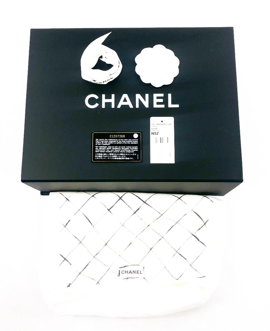 CHANEL Charcoal Sheepskin Ruthenium Metal Reissue 2.55 Double Flap Handbag 5