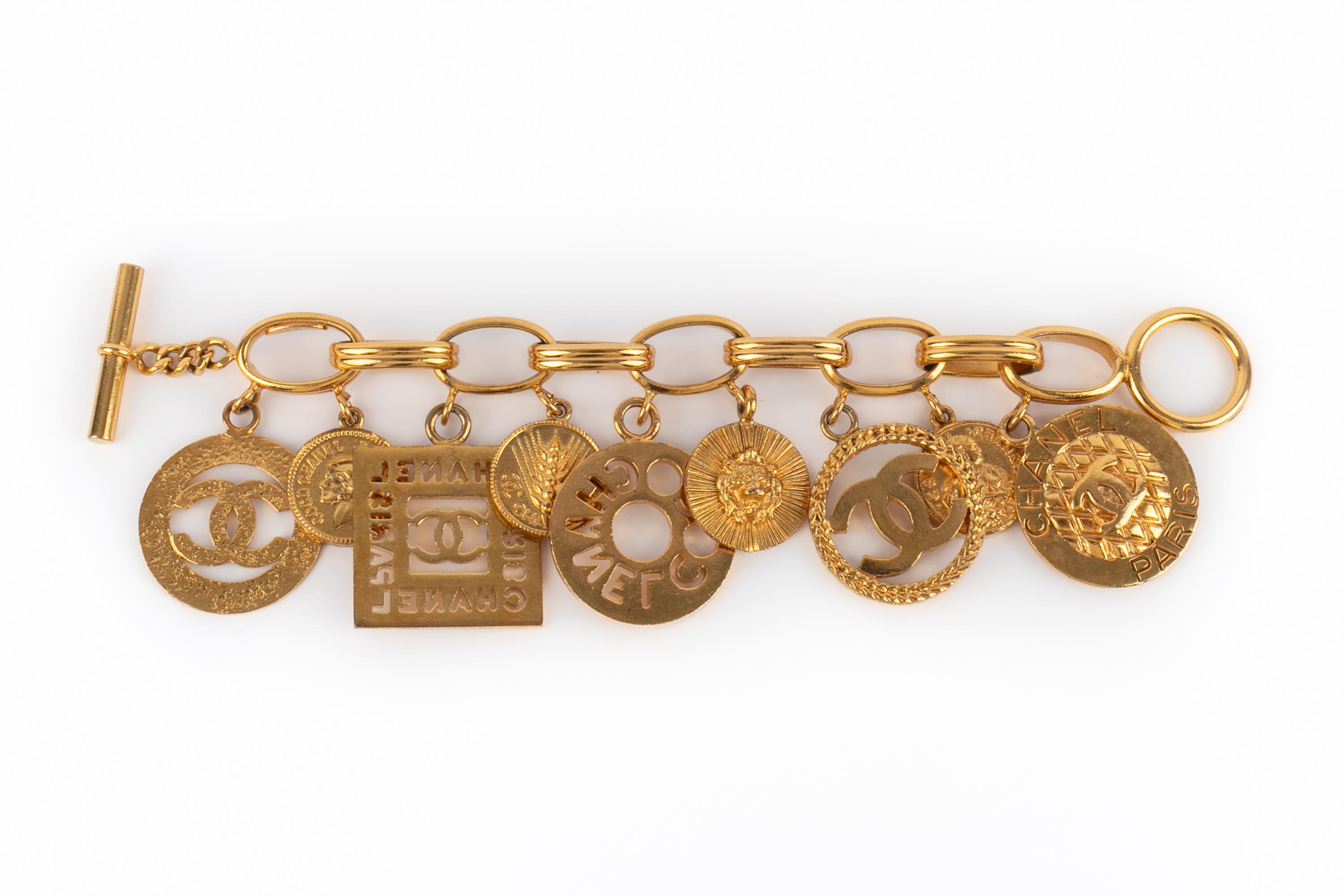 Women's Chanel charm bracelet 1990s For Sale