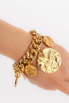 Chanel, bracelet à breloques, 2007