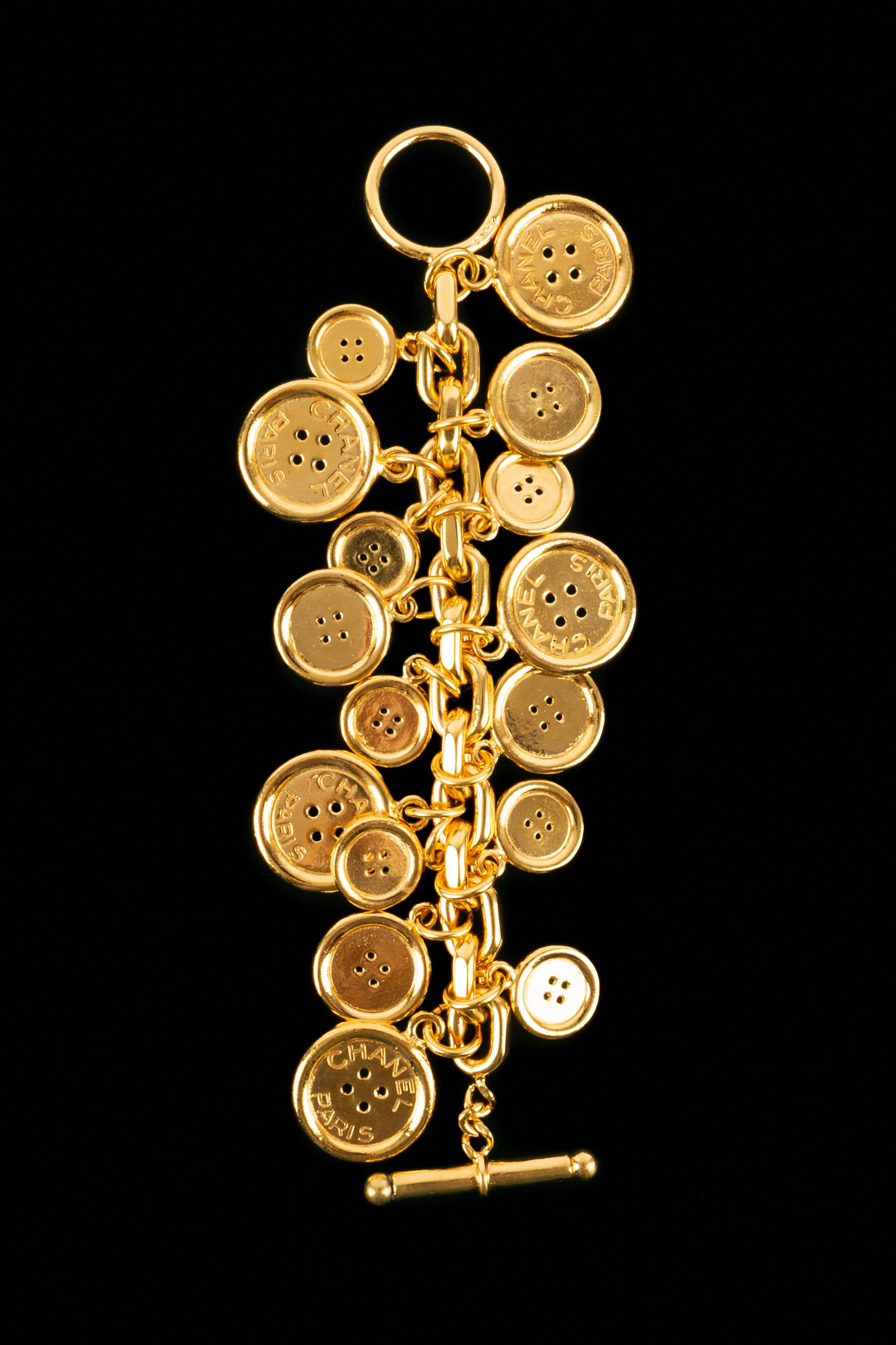 Chanel charm bracelet In Excellent Condition For Sale In SAINT-OUEN-SUR-SEINE, FR
