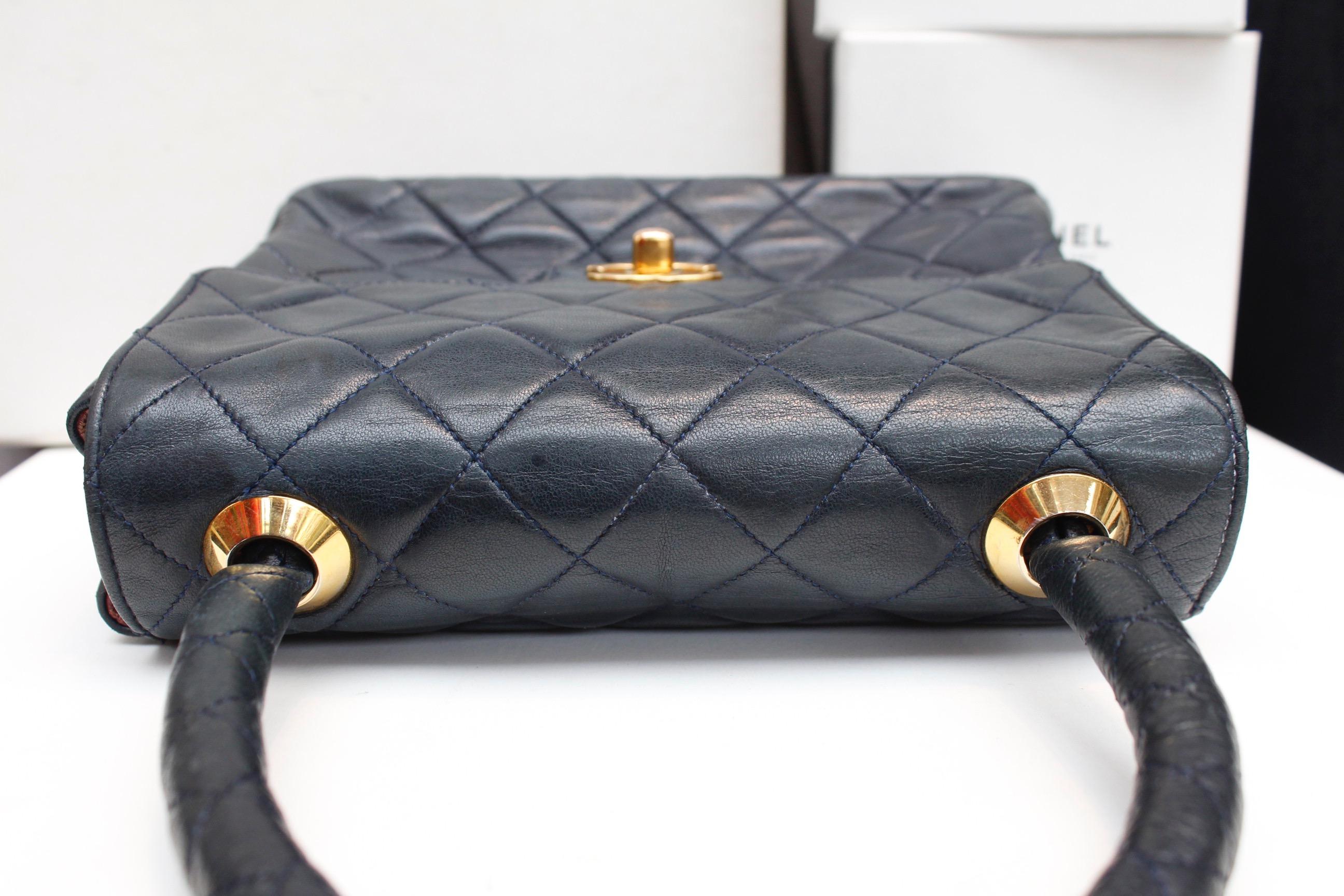 Chanel charming midnight blue quilted leather bag For Sale 2