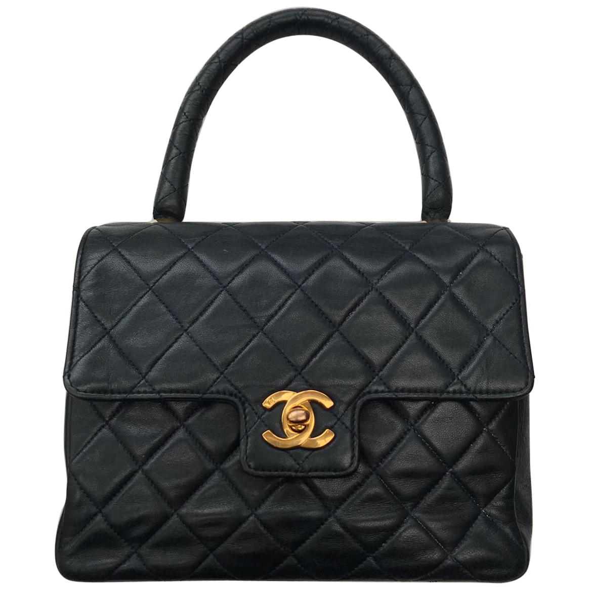Chanel charming midnight blue quilted leather bag For Sale
