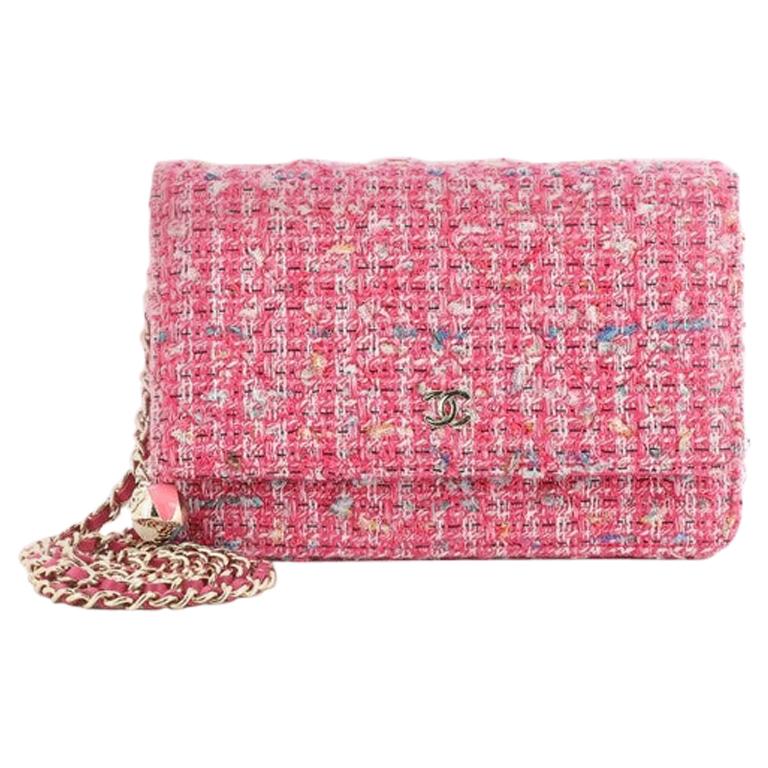 CHANEL - Tweed Wallet on Chain - Multicolor 'CHANEL' Crossbody - BougieHabit