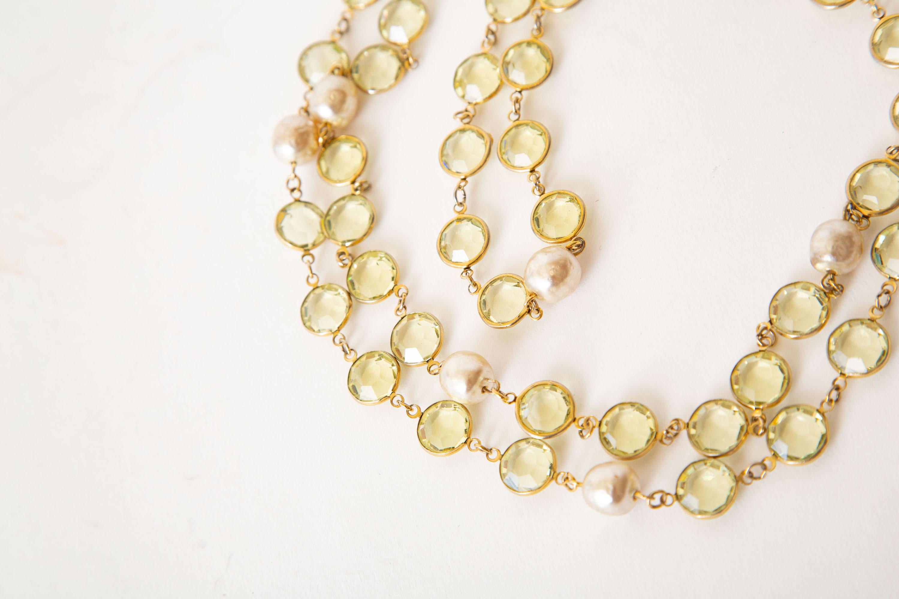 Vintage Chanel Chartreuse Beveled Crystals And Faux Pearl Sautoir Wrap Necklace 8